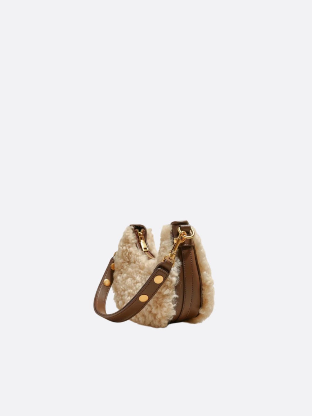 sac marron et moumoute