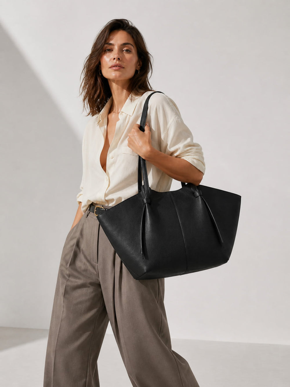 Sac cabas cuir noir femme