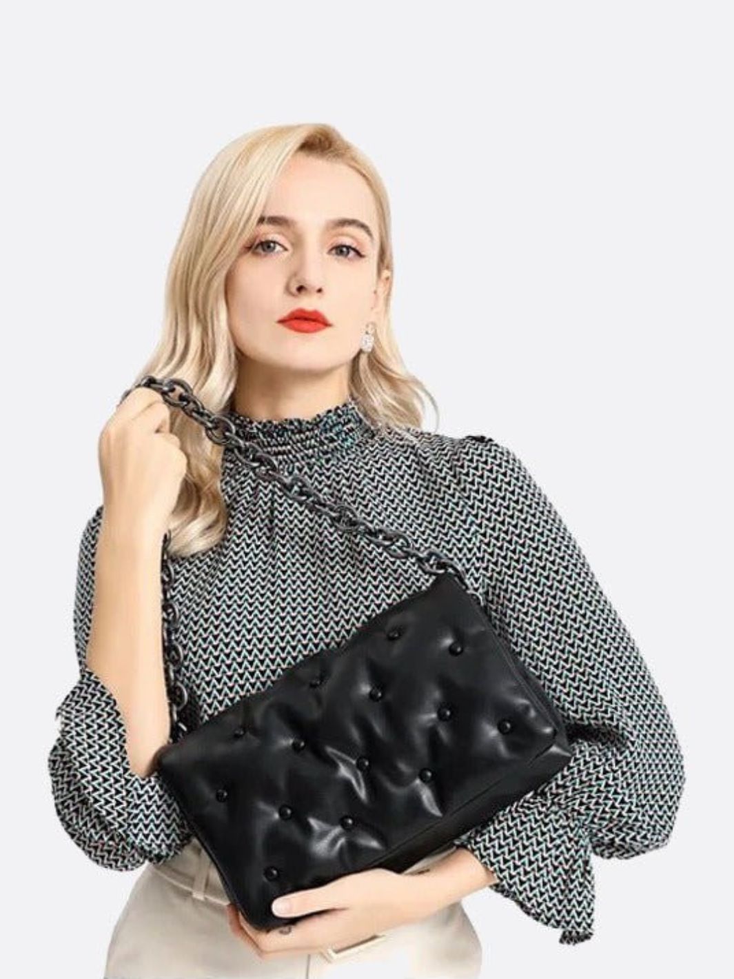 The Captain Sac Besace Ikks Noir Sac A Chaine Noir Sac Noir