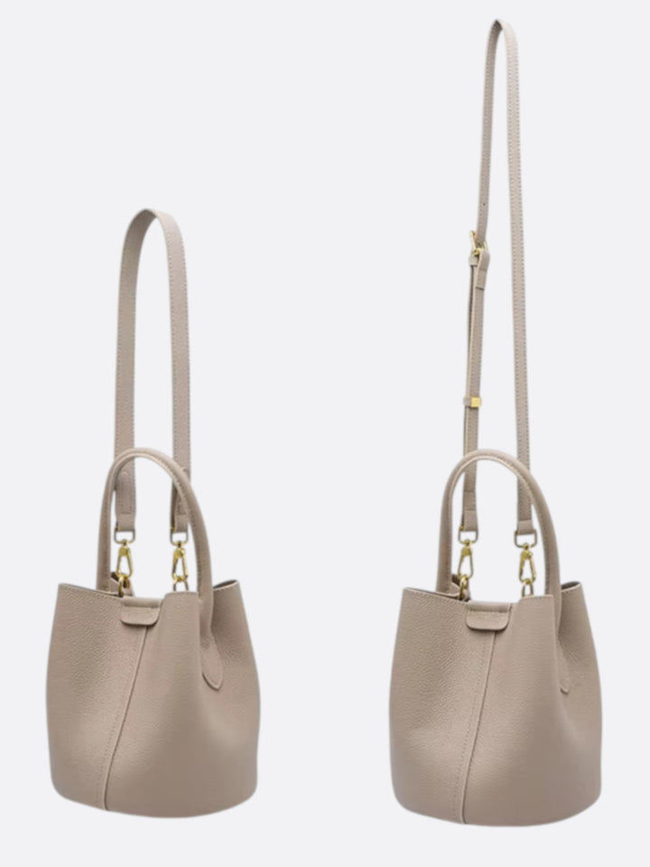 sac seau cuir grainé avec bandoulières