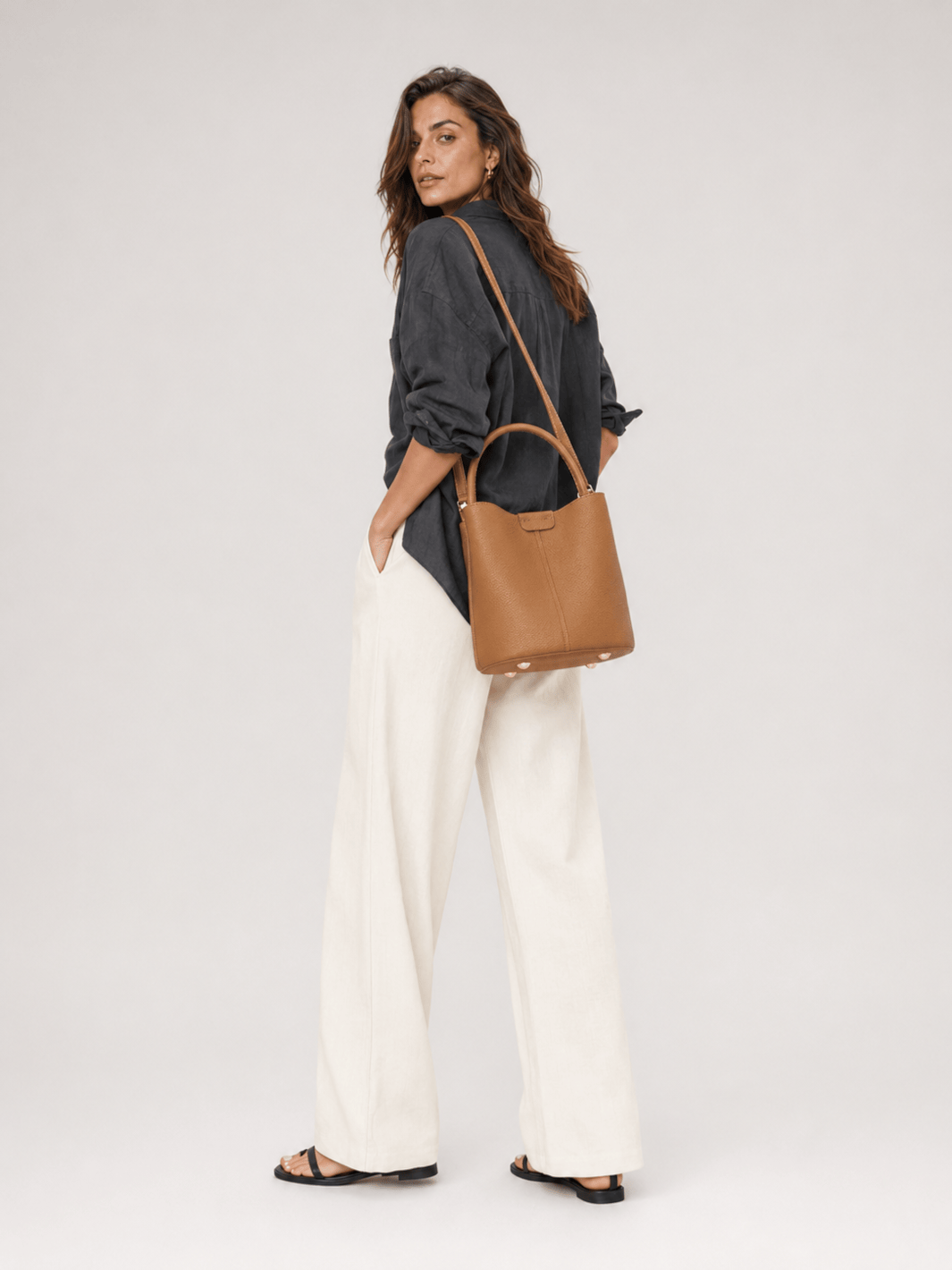sac seau cuir grainé femme